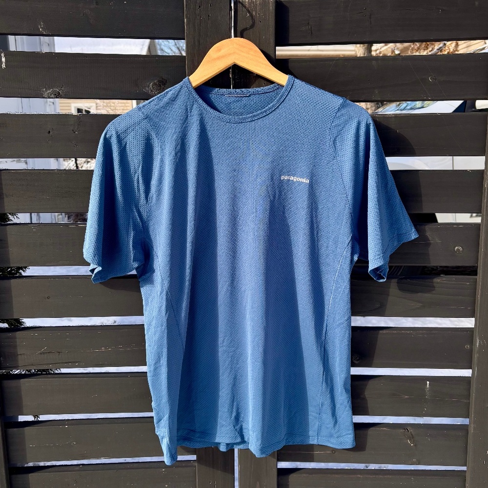 Patagonia Lightweight Trail Running Hiking Shirt
